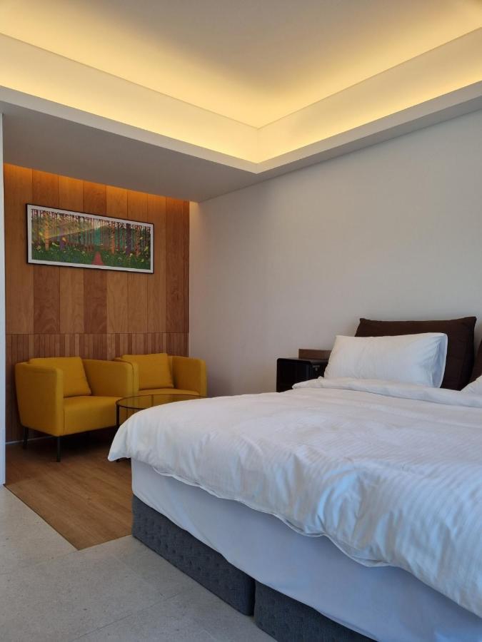 Laon On 37 Bed and Breakfast Tongyeong Buitenkant foto